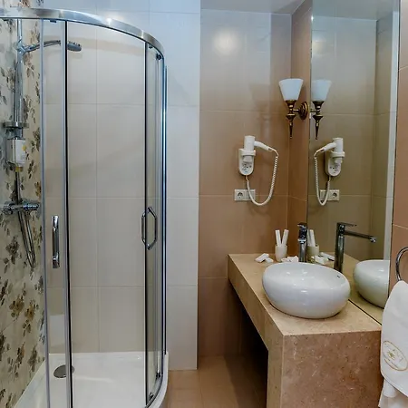 Galant 3* Truskavets