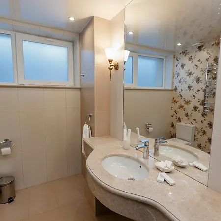 Galant 3* Трускавец