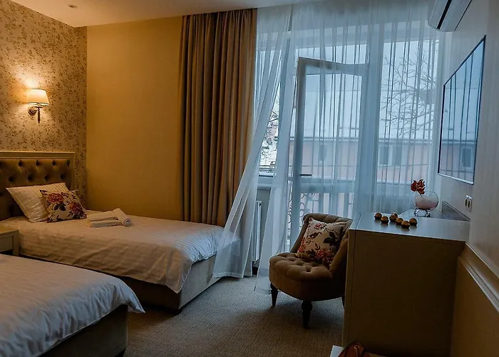 Galant Hotel 3*